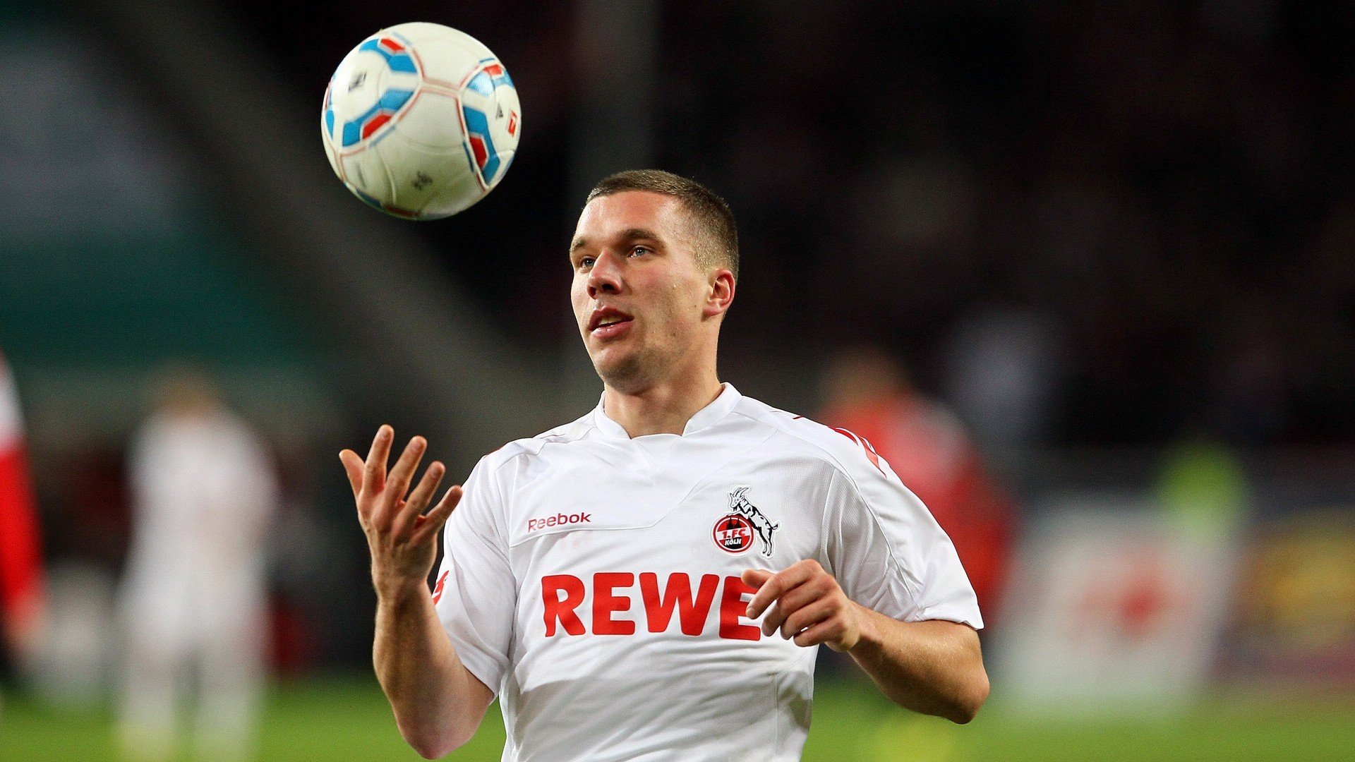 开云体育官网下载安装-新人王：谁将成为本赛季最耀眼的新人，新人王cypher